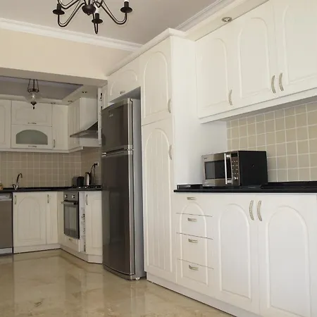 Villa Anemon 2 *